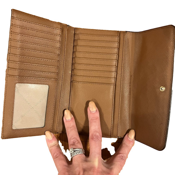 MICHAEL KORS wallet - Picture 4 of 5